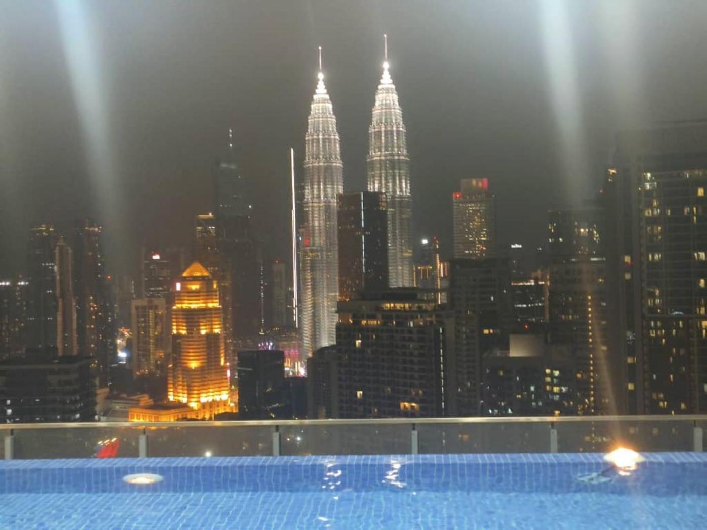 The Luxe Infinitum Klcc *