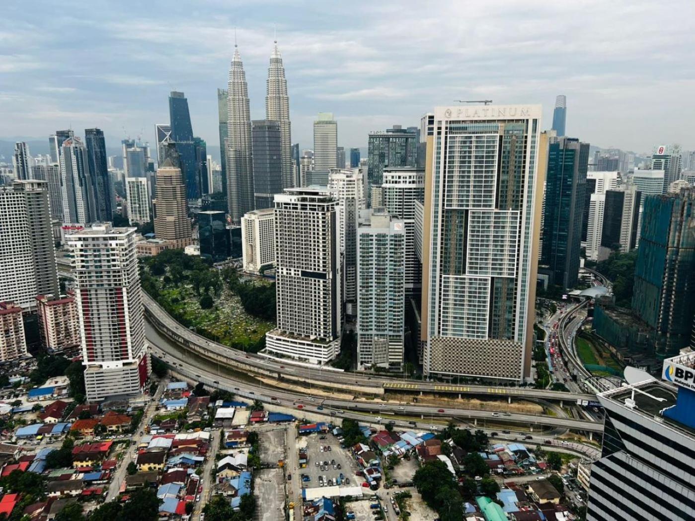 The Luxe Infinitum Klcc Pangsapuri