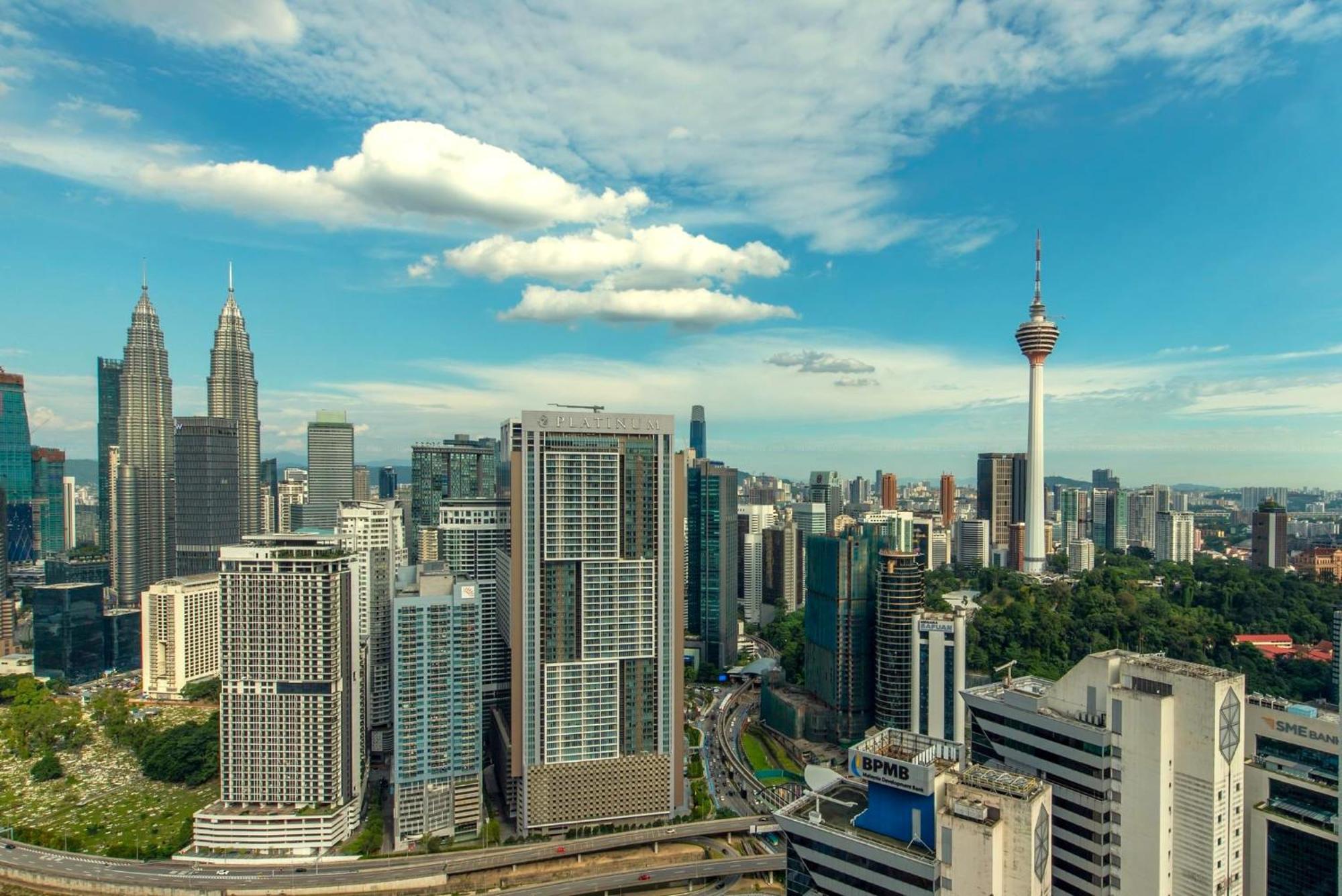 The Luxe Infinitum Klcc Kuala Lumpur