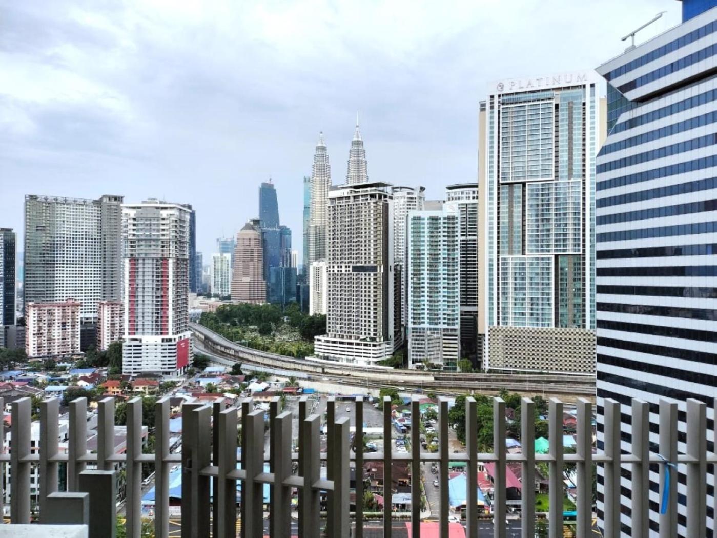 The Luxe Infinitum Klcc Kuala Lumpur